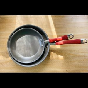 | 2 rachael ray pans |